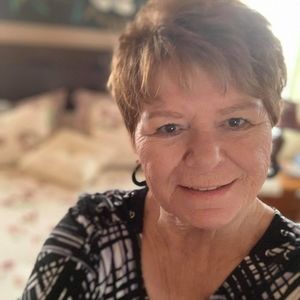 Meet your Posher, Joann